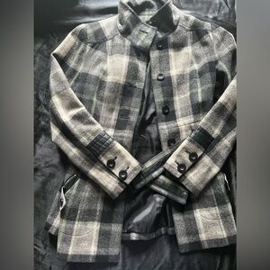 Point Zero belted coat